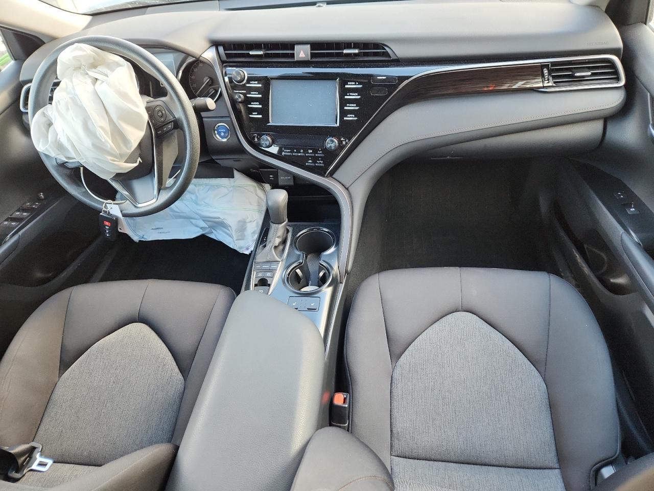 2019 TOYOTA CAMRY