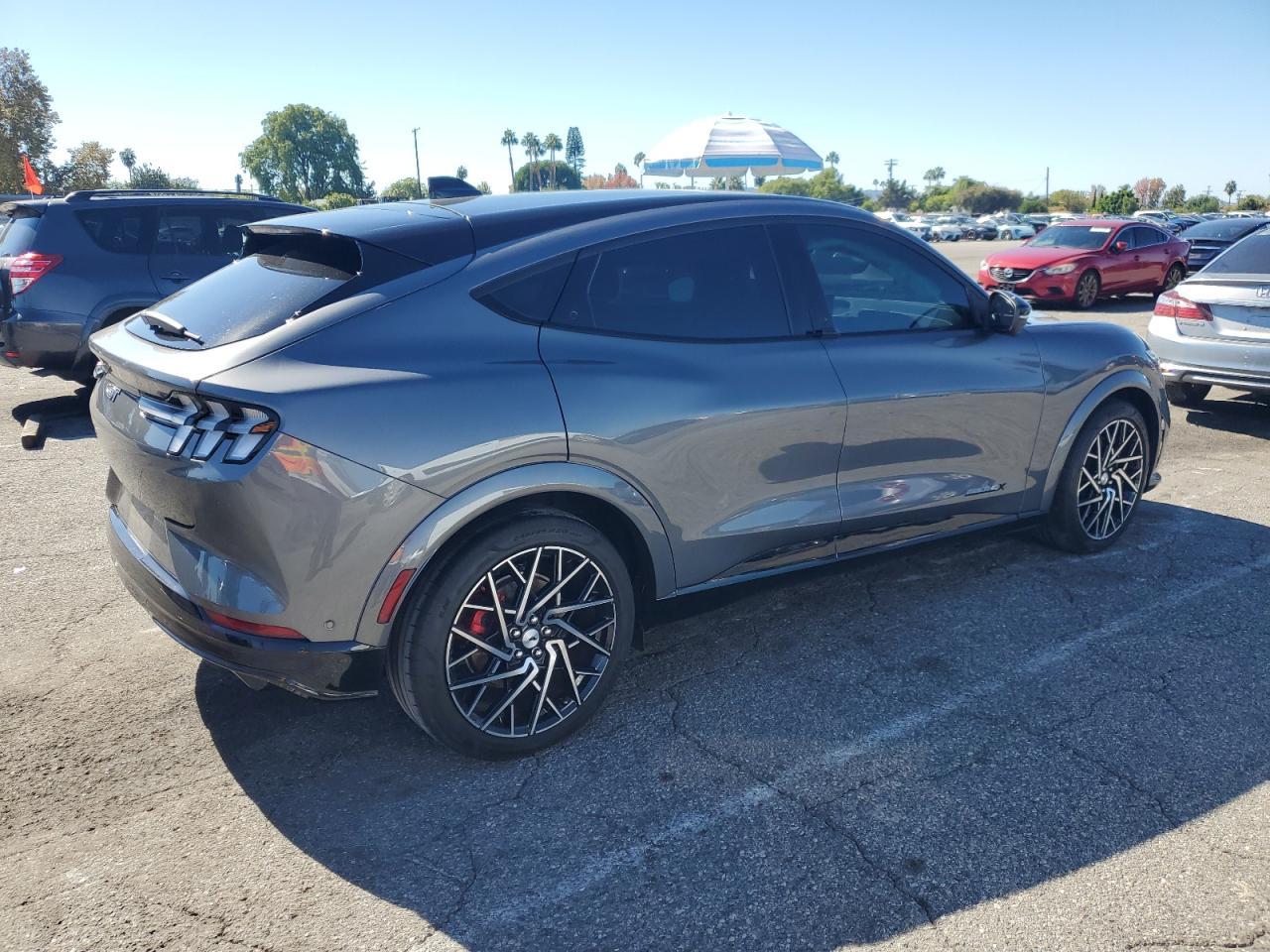 2023 FORD Mustang Mach-E