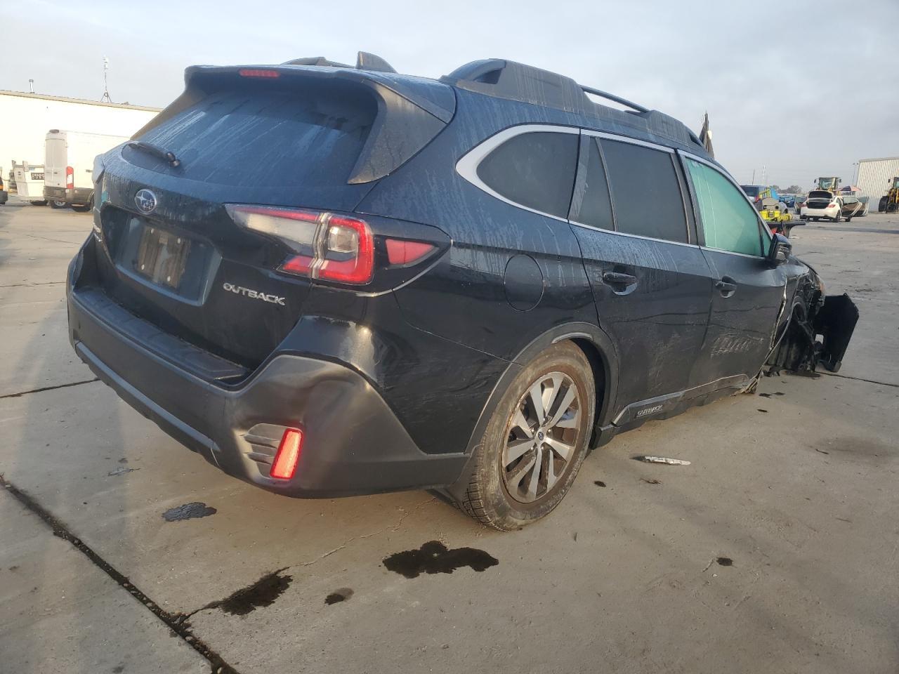 2020 SUBARU Outback