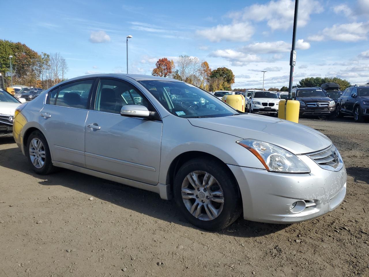 2011 NISSAN ALTIMA
