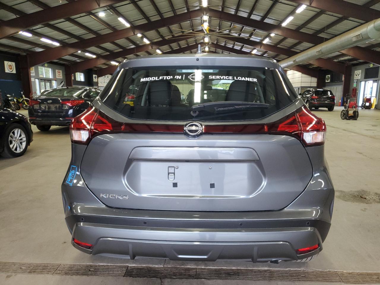 2025 NISSAN KICKS