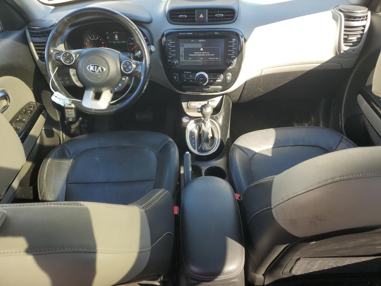2017 KIA SOUL