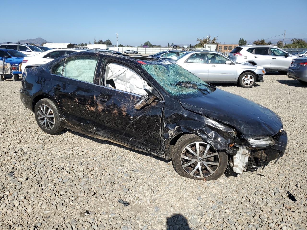2017 VOLKSWAGEN JETTA