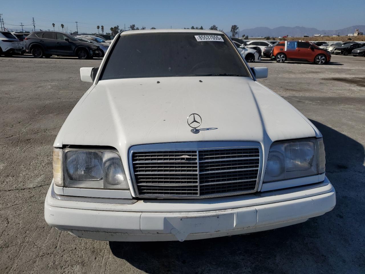 1995 MERCEDES-BENZ E-Class