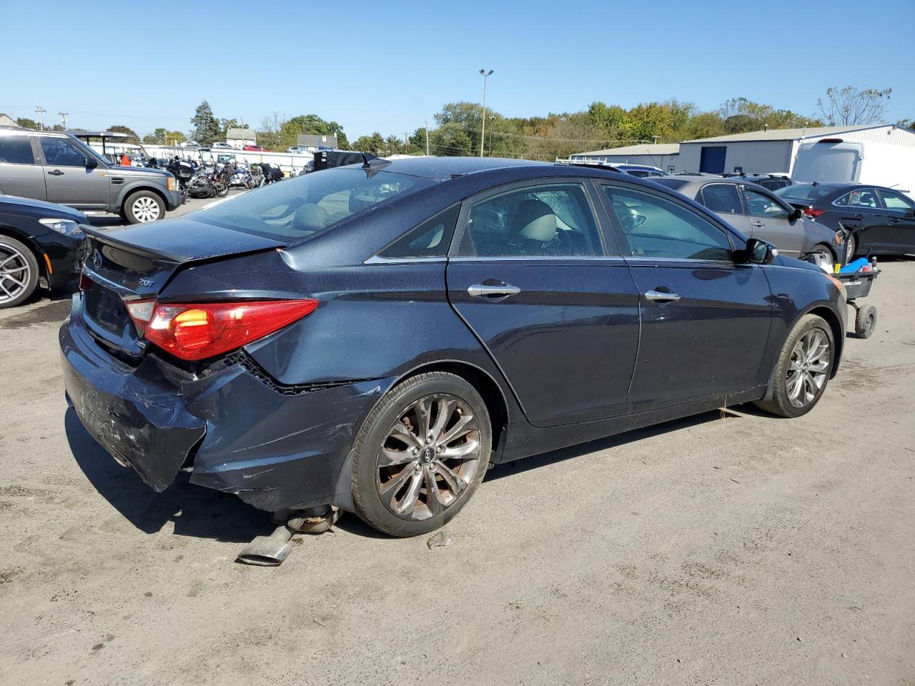 2011 HYUNDAI SONATA
