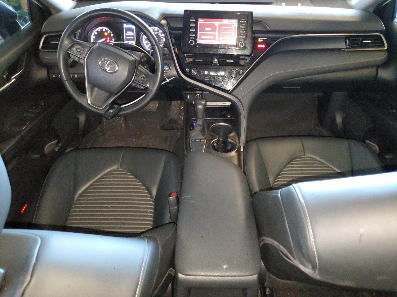 2022 TOYOTA CAMRY