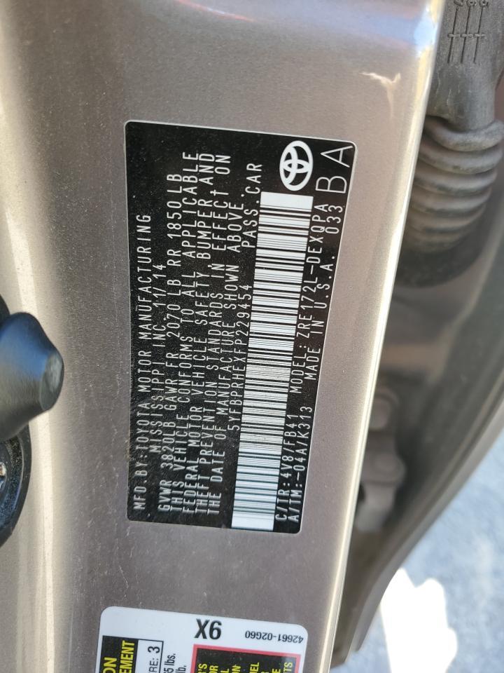 2015 TOYOTA COROLLA