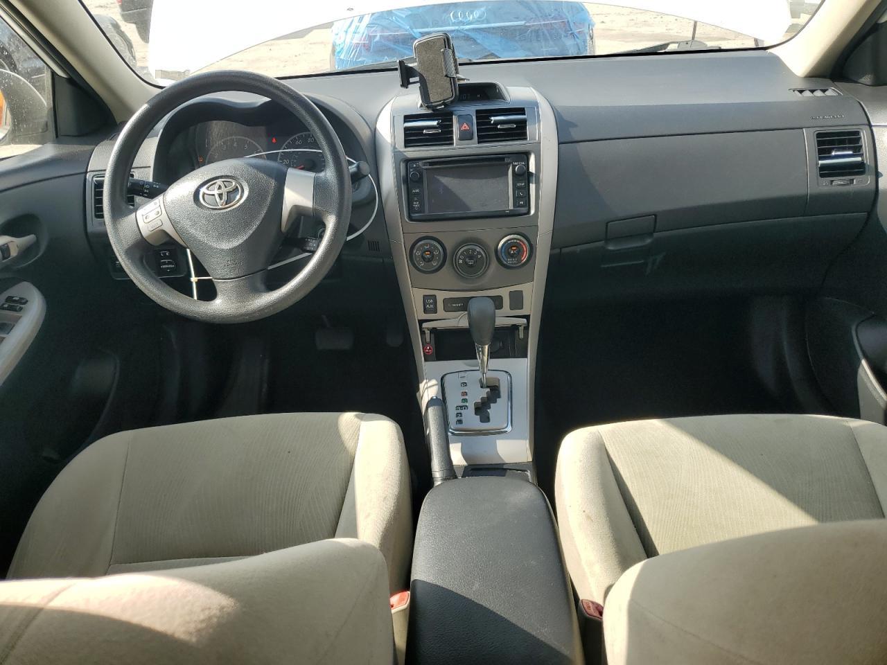 2013 TOYOTA COROLLA