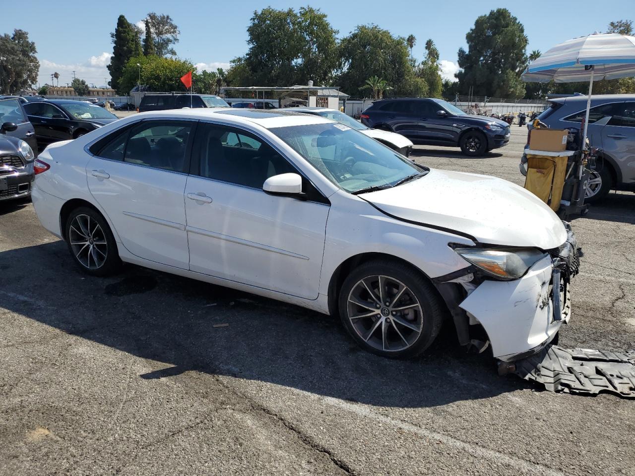 2017 TOYOTA CAMRY