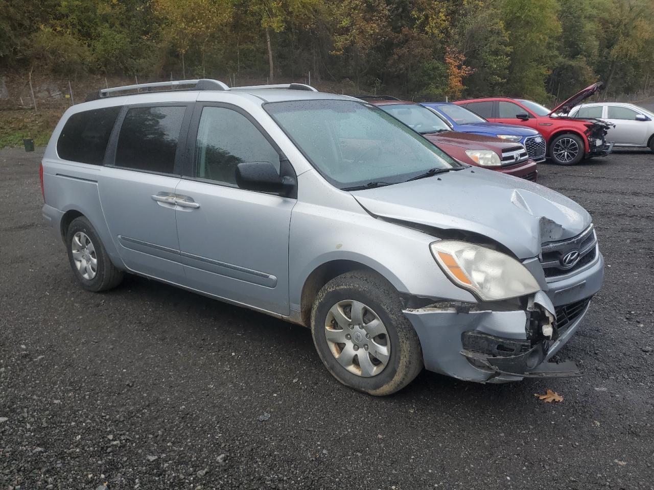 2007 HYUNDAI Entourage