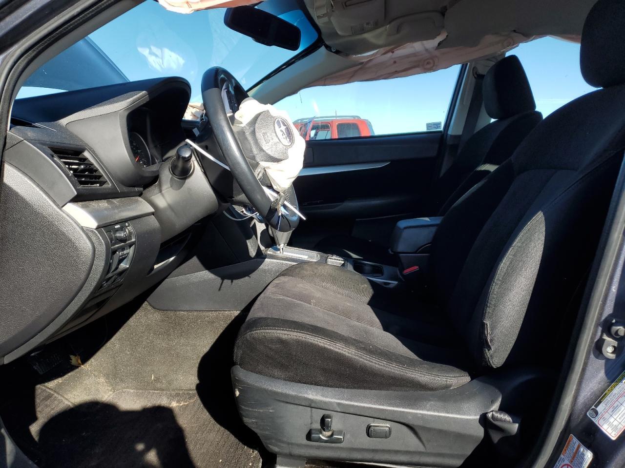 2014 SUBARU Legacy