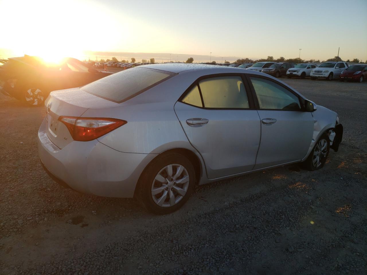 2016 TOYOTA COROLLA