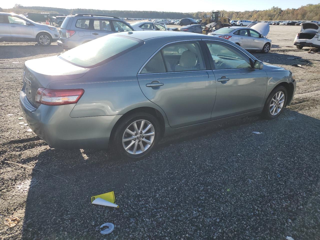 2010 TOYOTA CAMRY