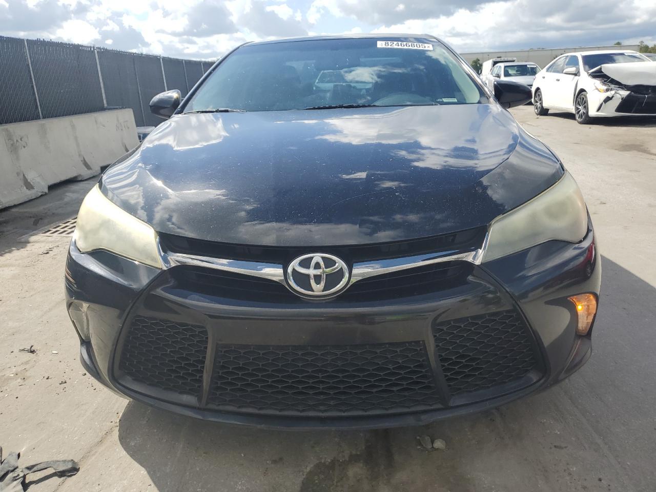 2015 TOYOTA CAMRY
