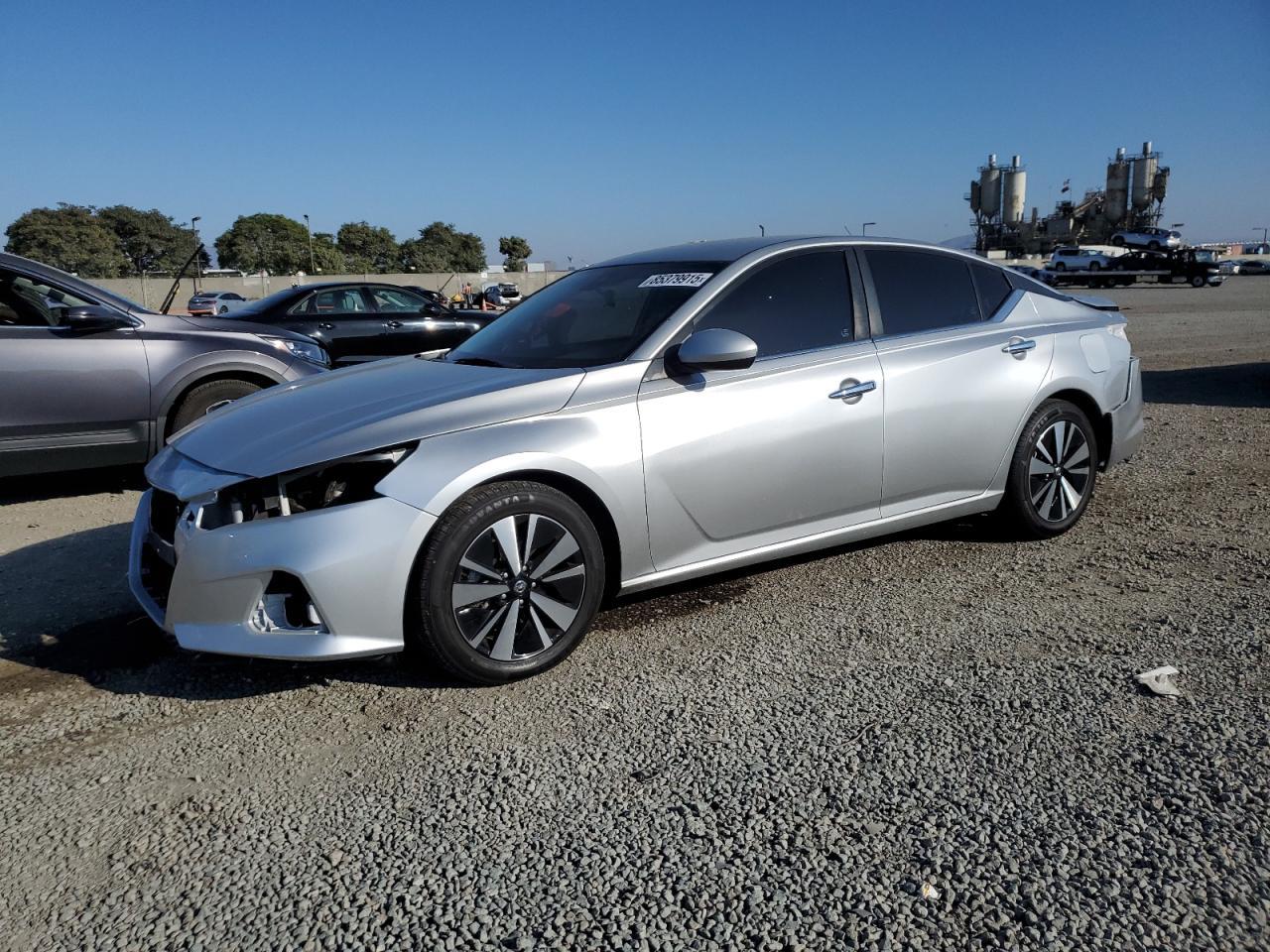 2022 NISSAN ALTIMA