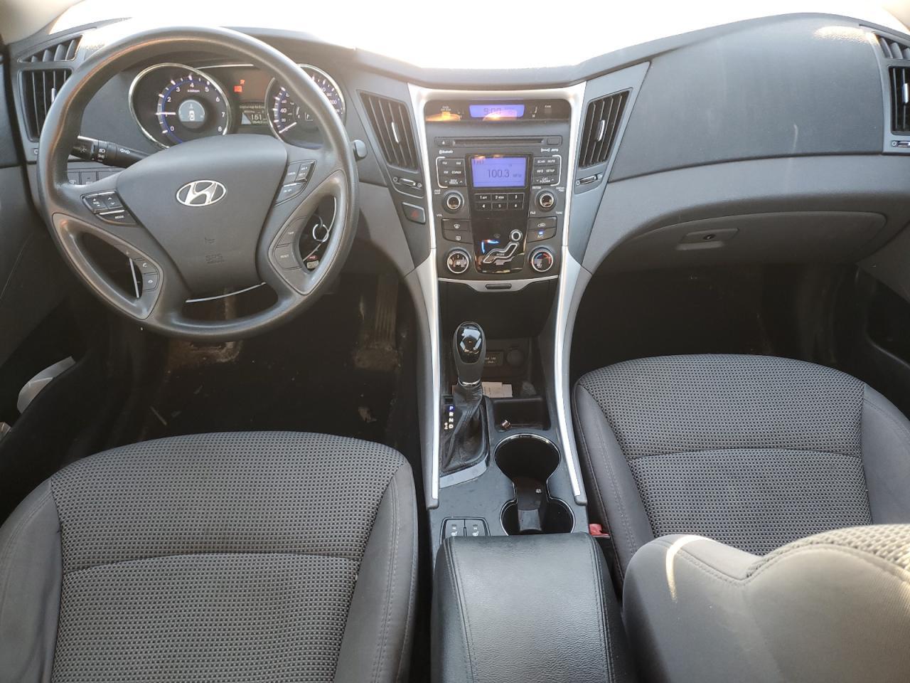 2011 HYUNDAI SONATA