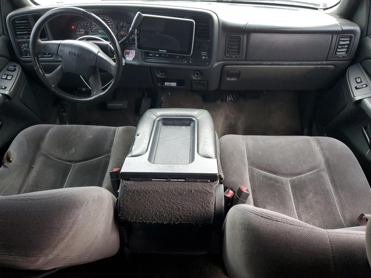 2004 GMC Sierra