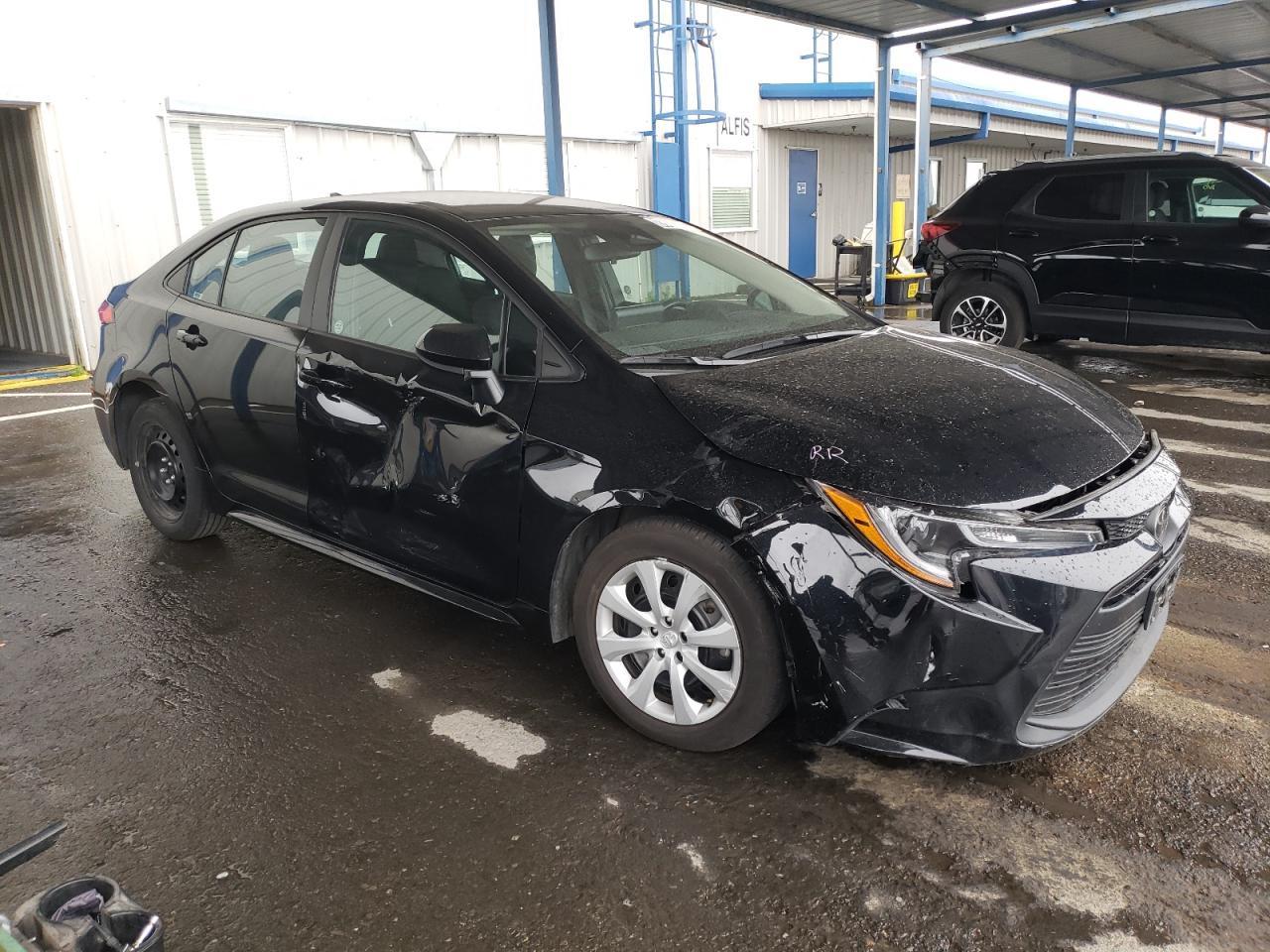 2024 TOYOTA COROLLA