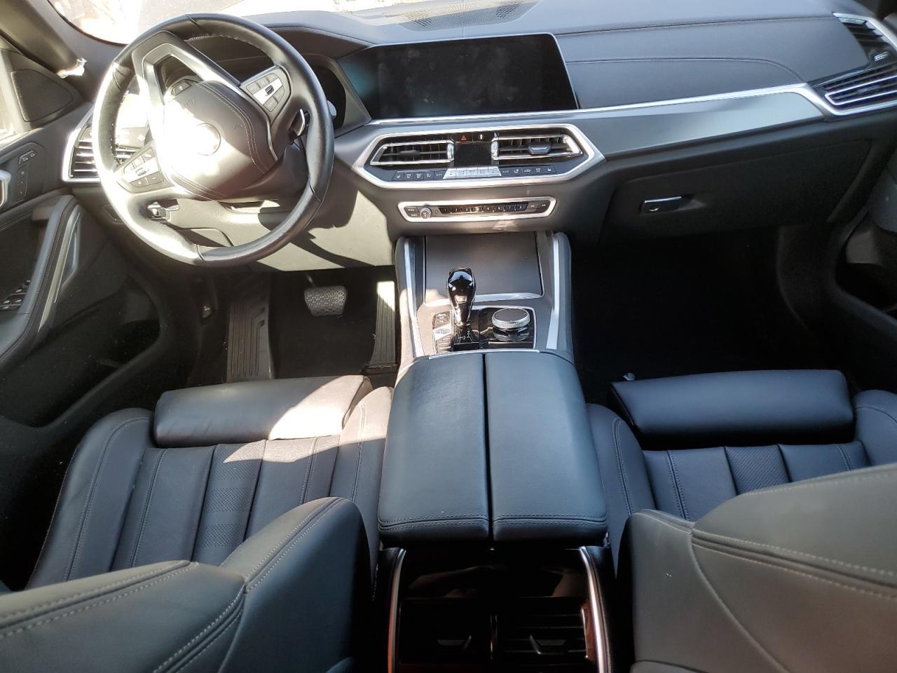 2022 BMW X6