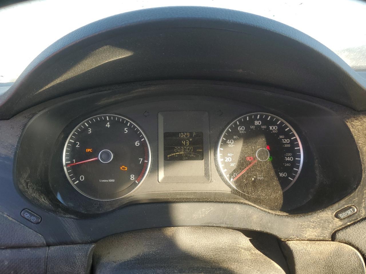 2012 VOLKSWAGEN JETTA