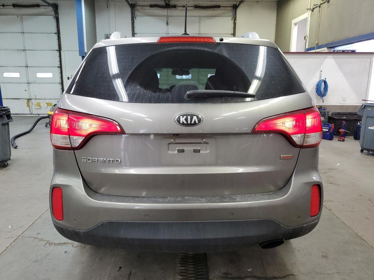 2014 KIA SORENTO