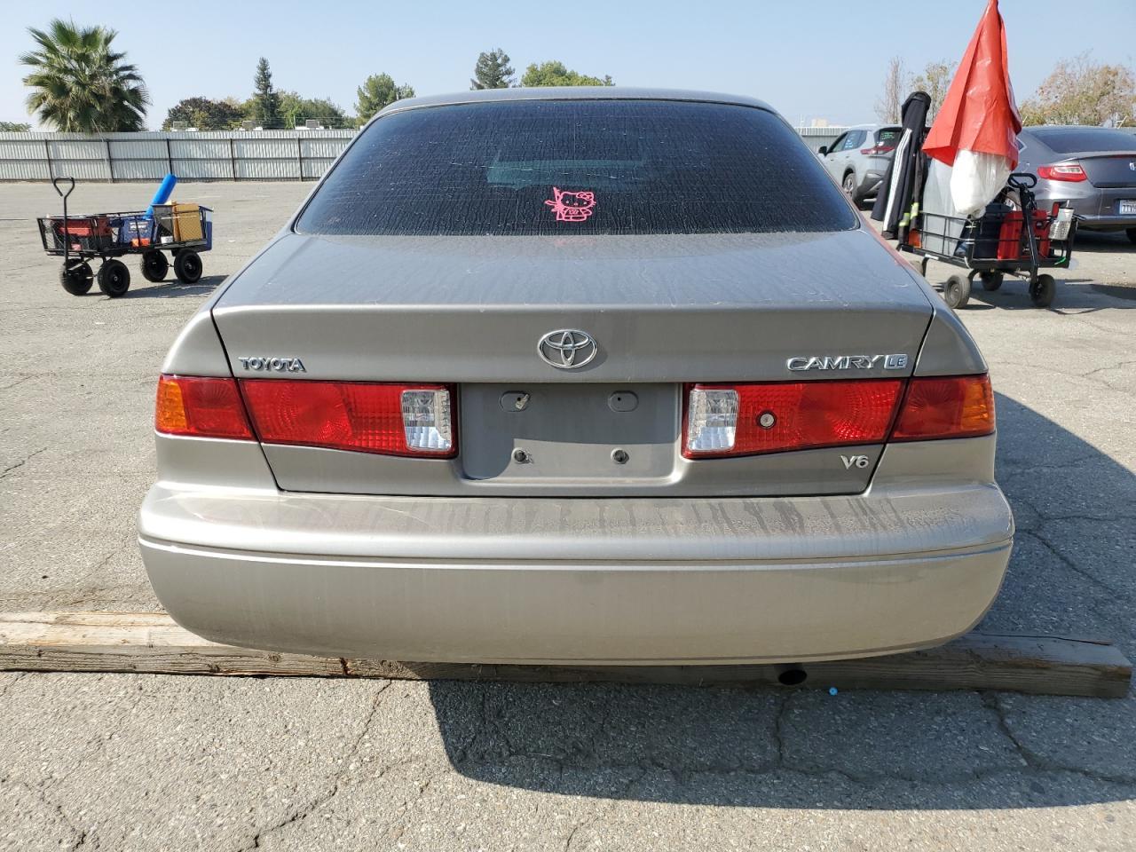 2001 TOYOTA CAMRY