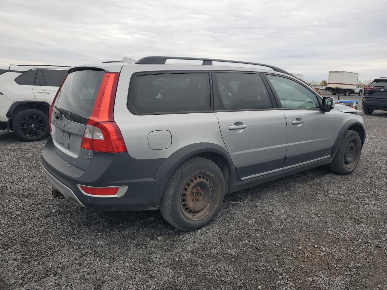 2010 VOLVO XC70