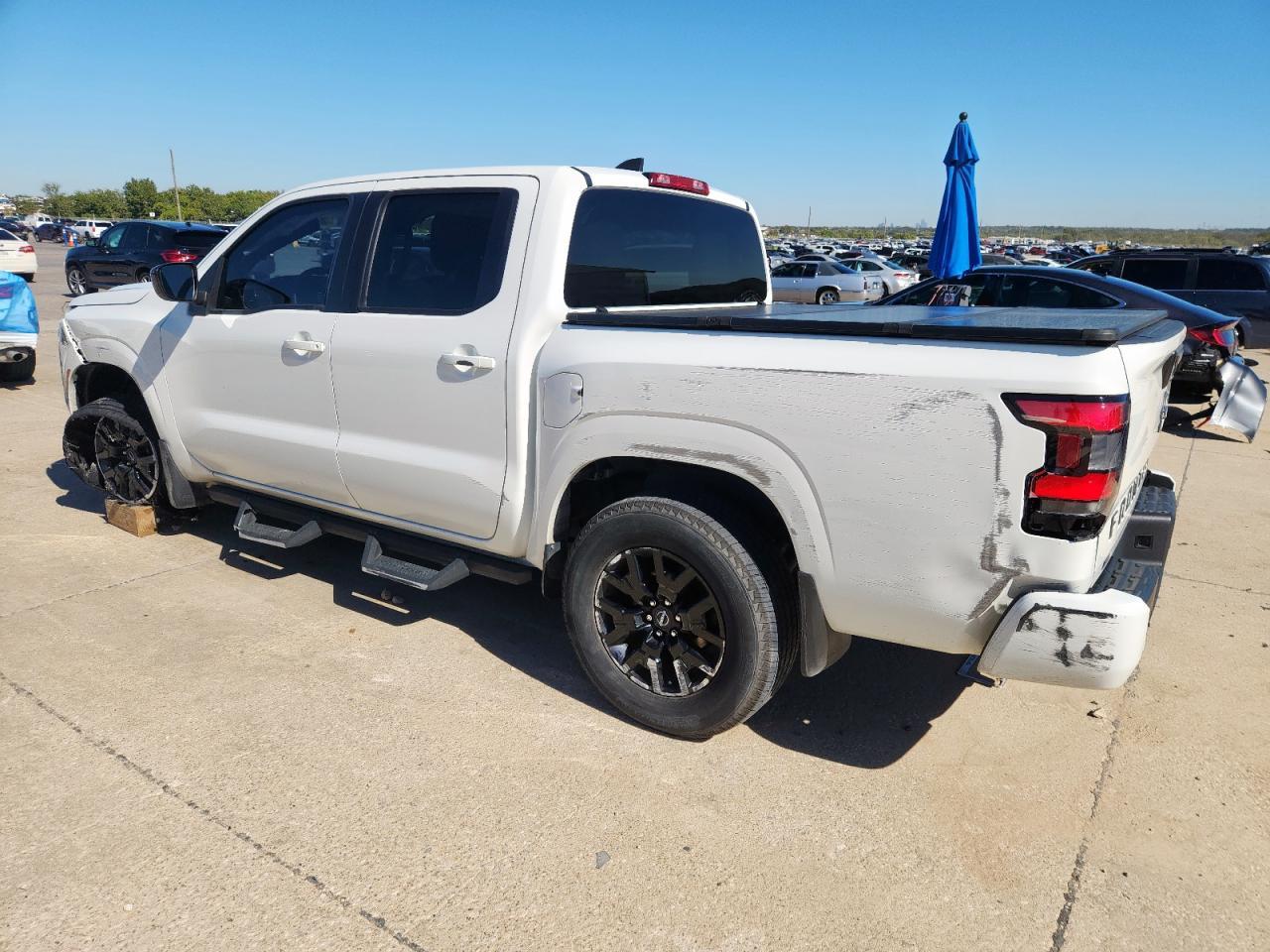 2023 NISSAN Frontier