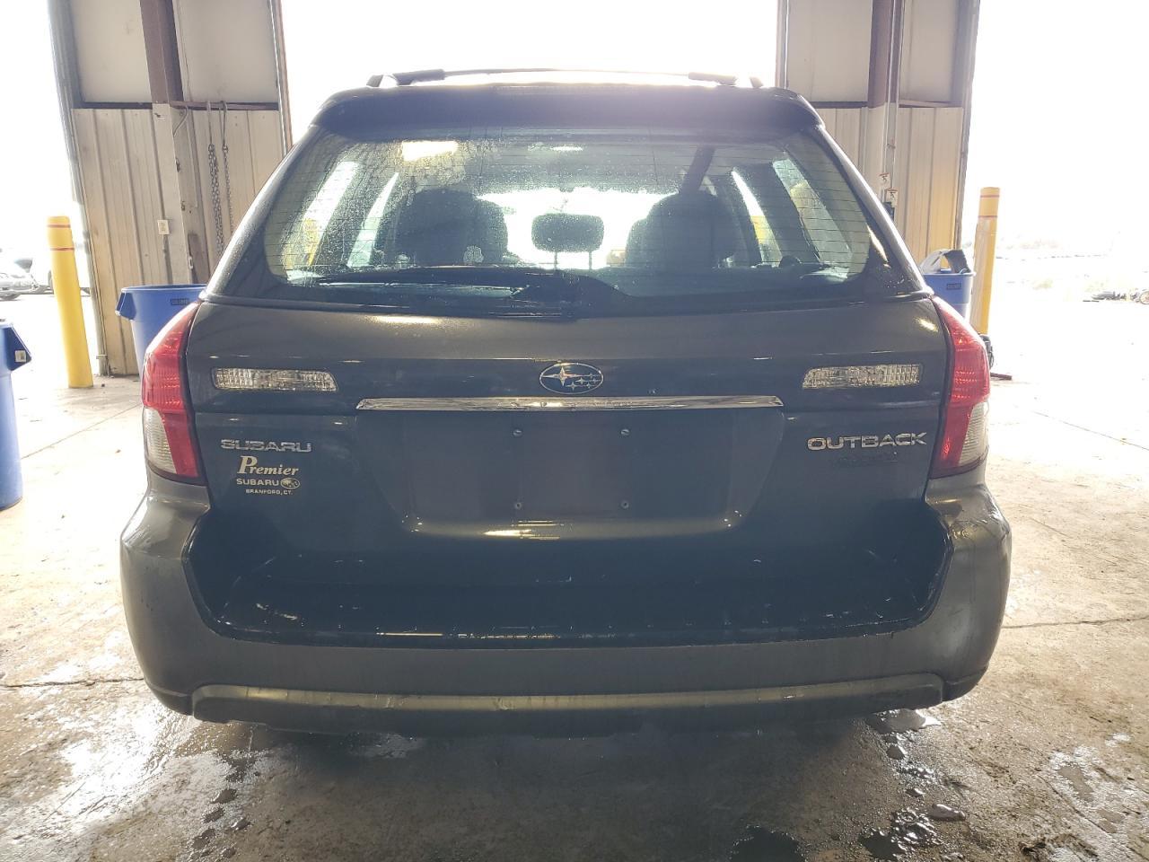 2009 SUBARU Outback