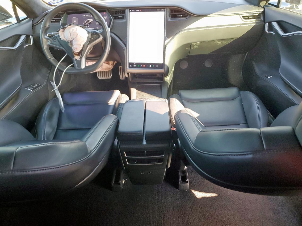 2020 TESLA MODEL S
