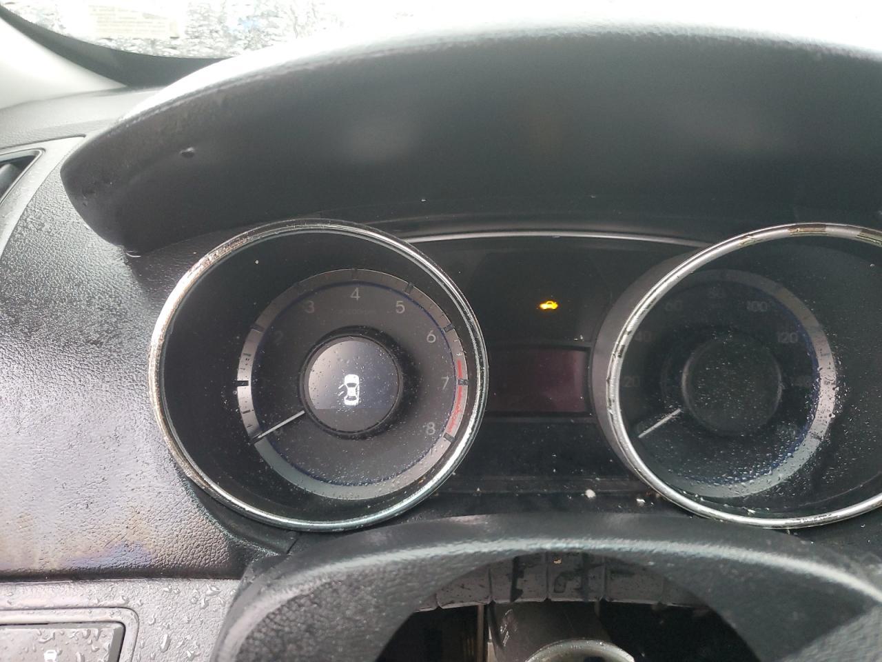 2011 HYUNDAI SONATA