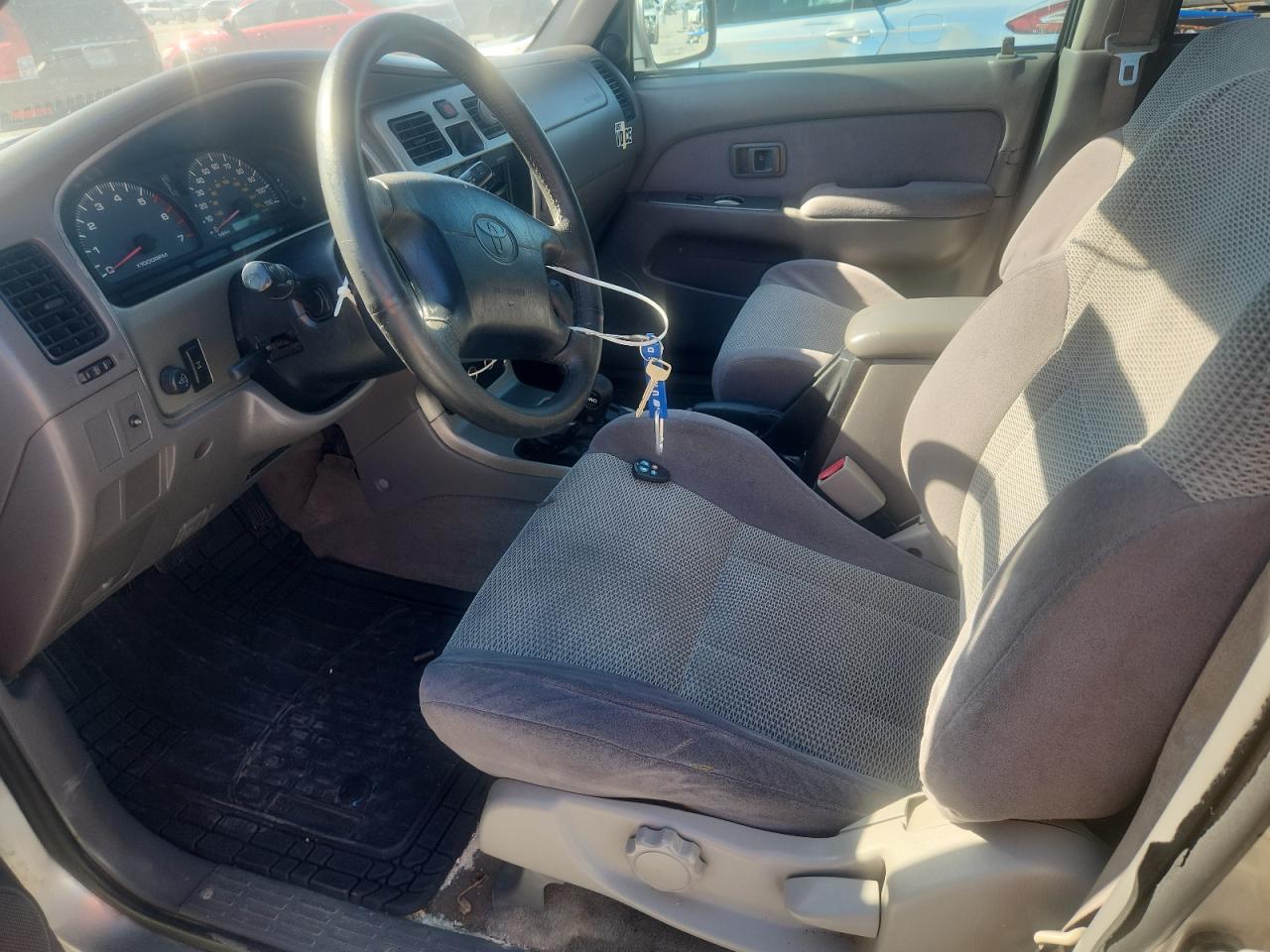 2002 TOYOTA 4Runner