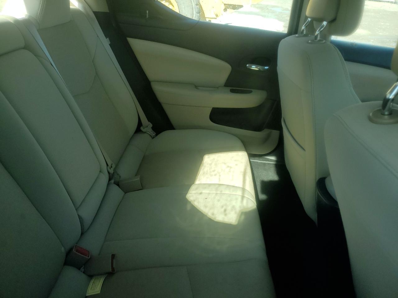 2012 DODGE Avenger