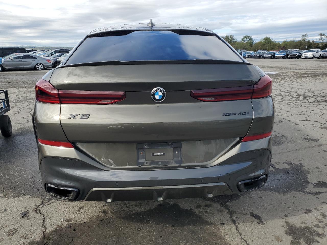 2021 BMW X6
