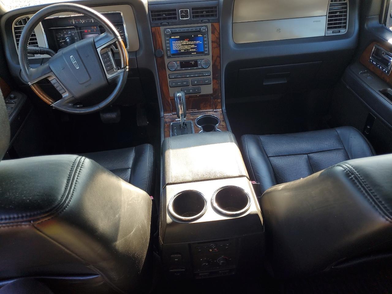 2012 LINCOLN Navigator