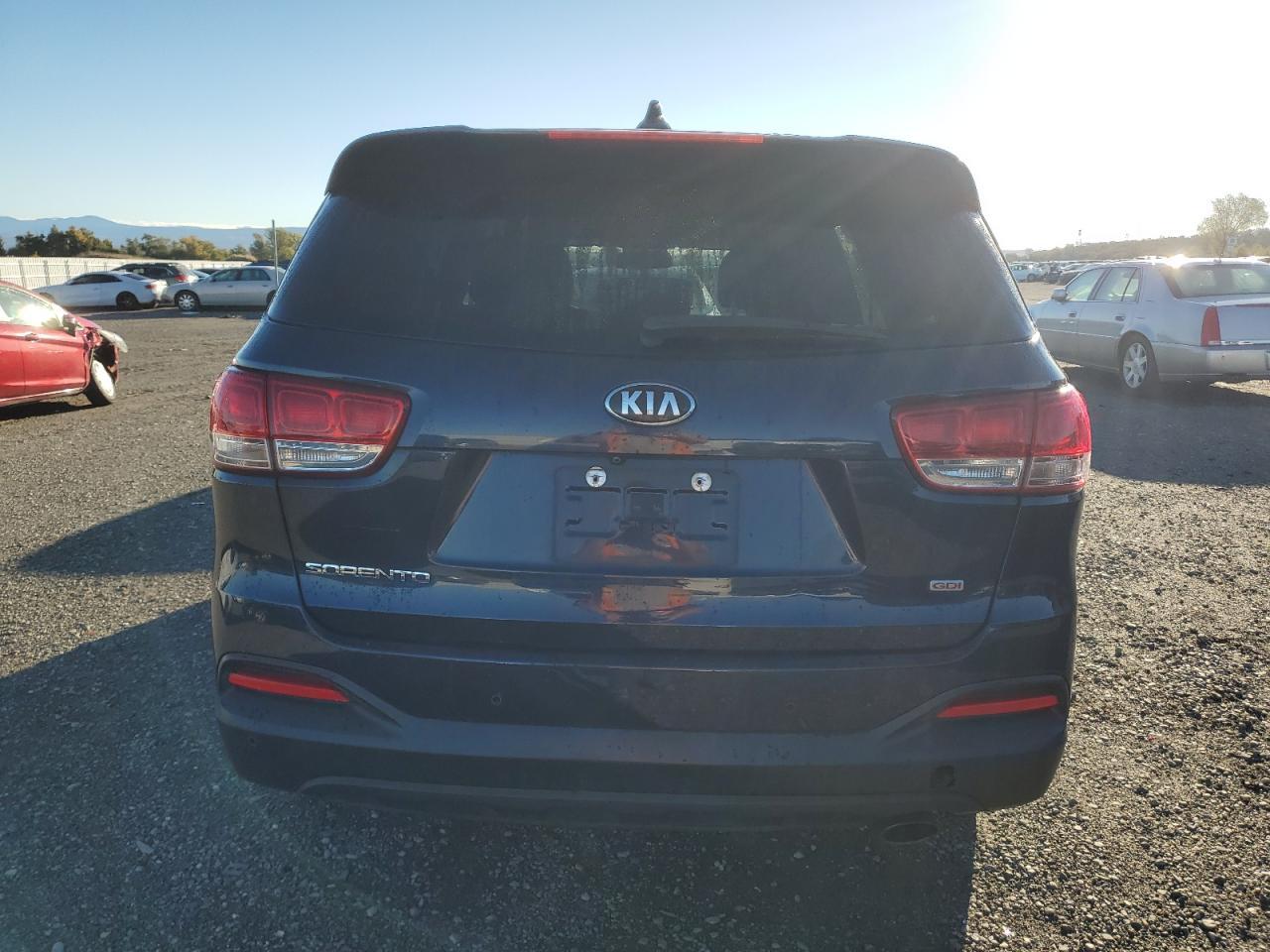 2017 KIA SORENTO