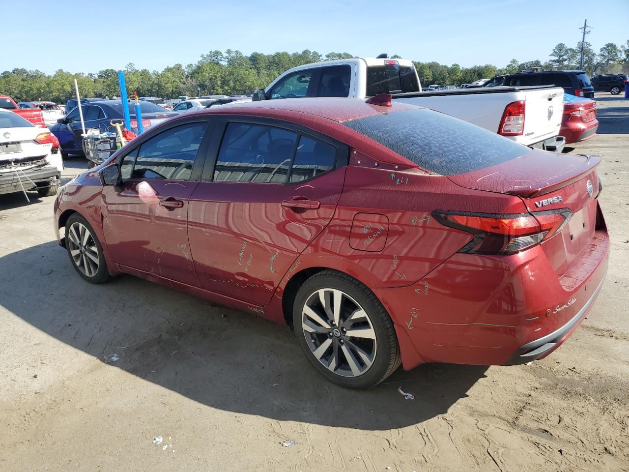 2020 NISSAN VERSA