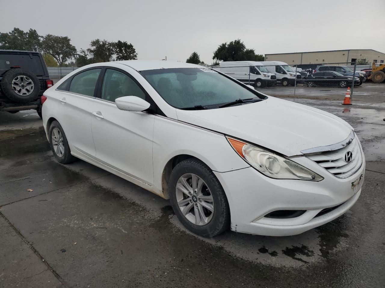 2011 HYUNDAI SONATA