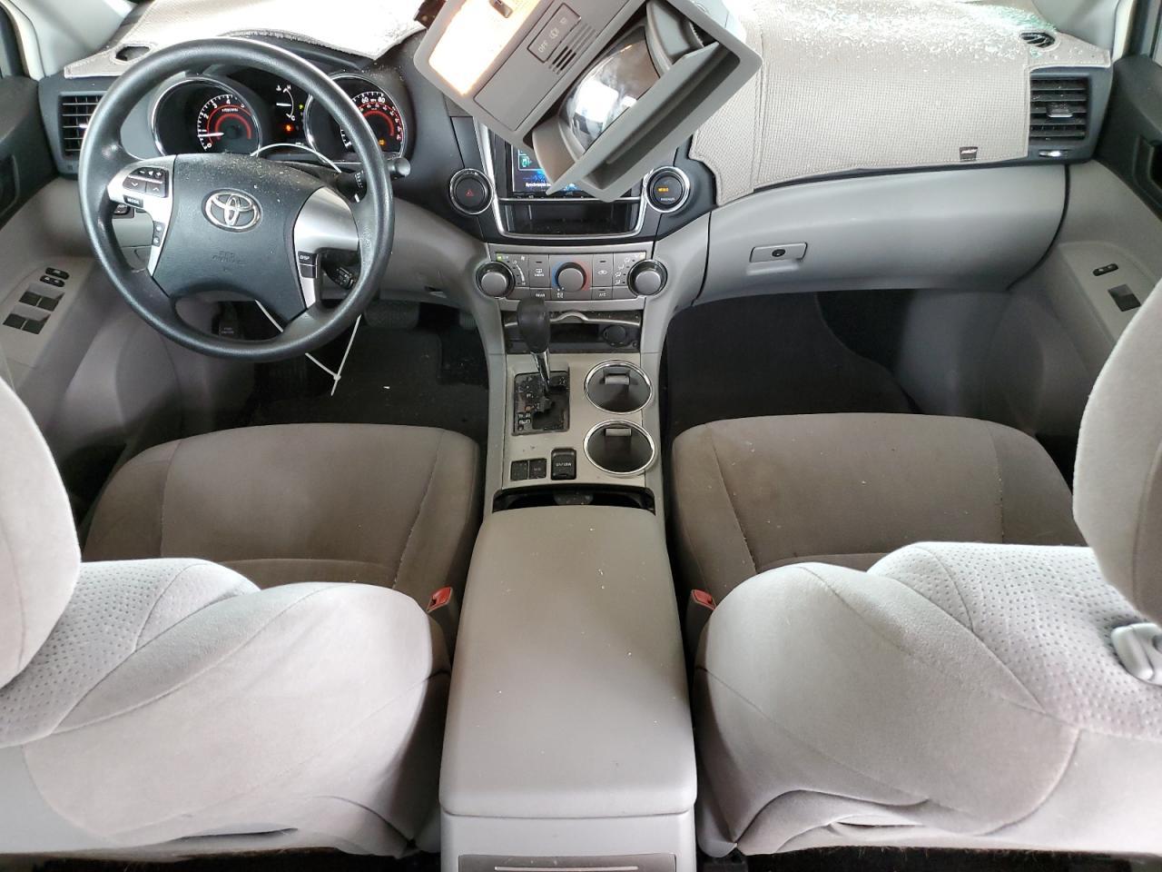 2013 TOYOTA HIGHLANDER