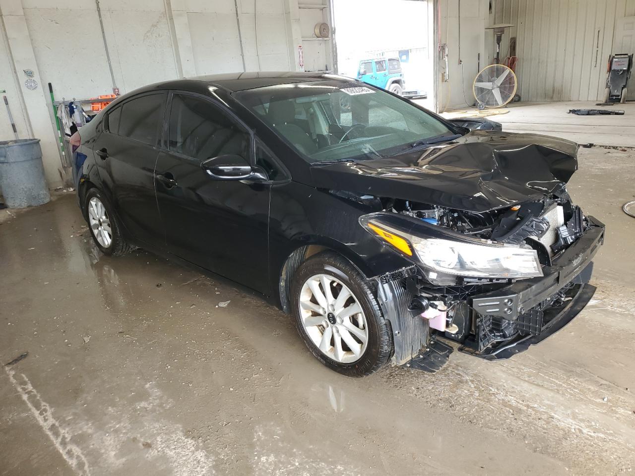2017 KIA FORTE