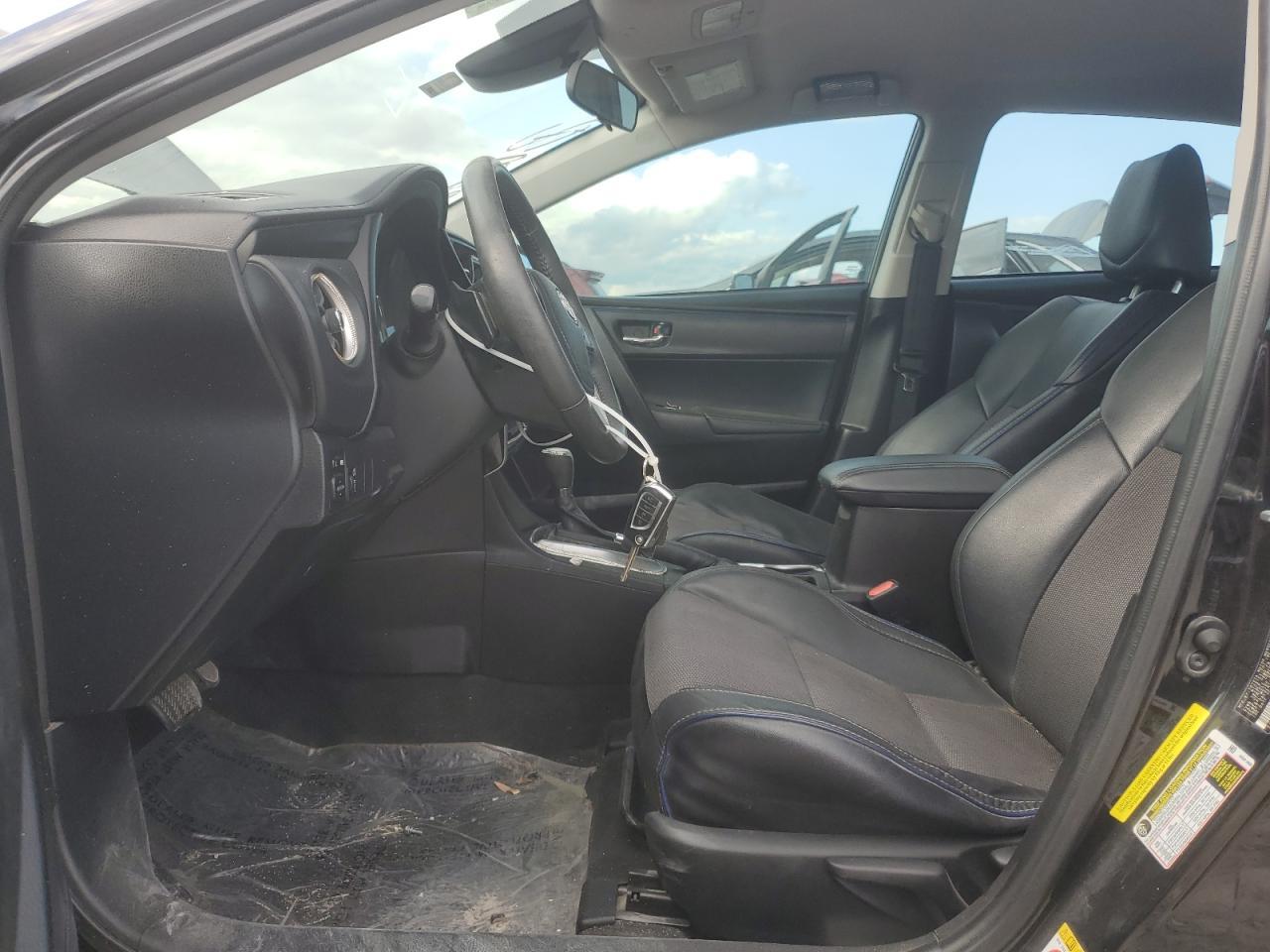 2017 TOYOTA COROLLA