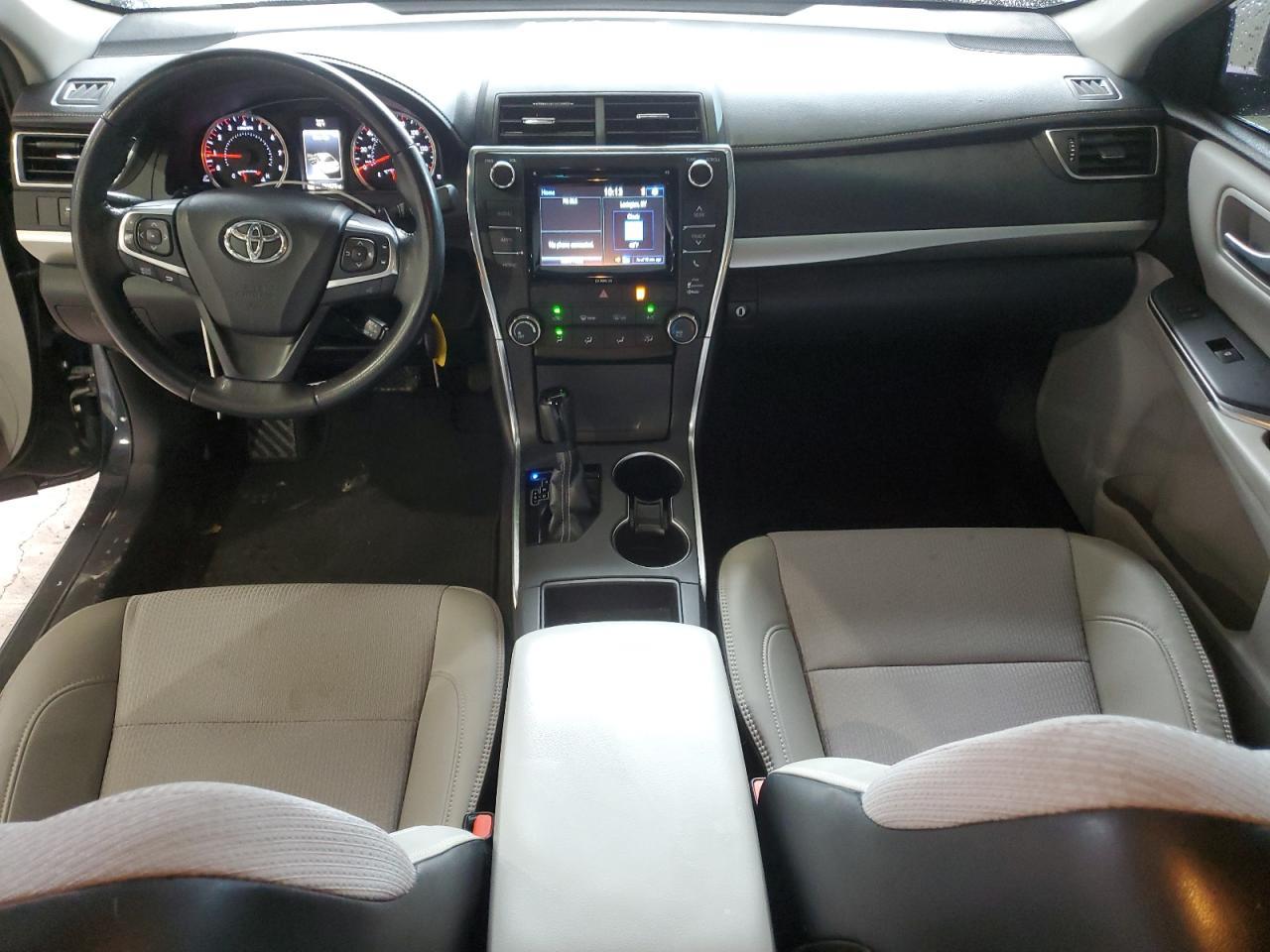 2016 TOYOTA CAMRY