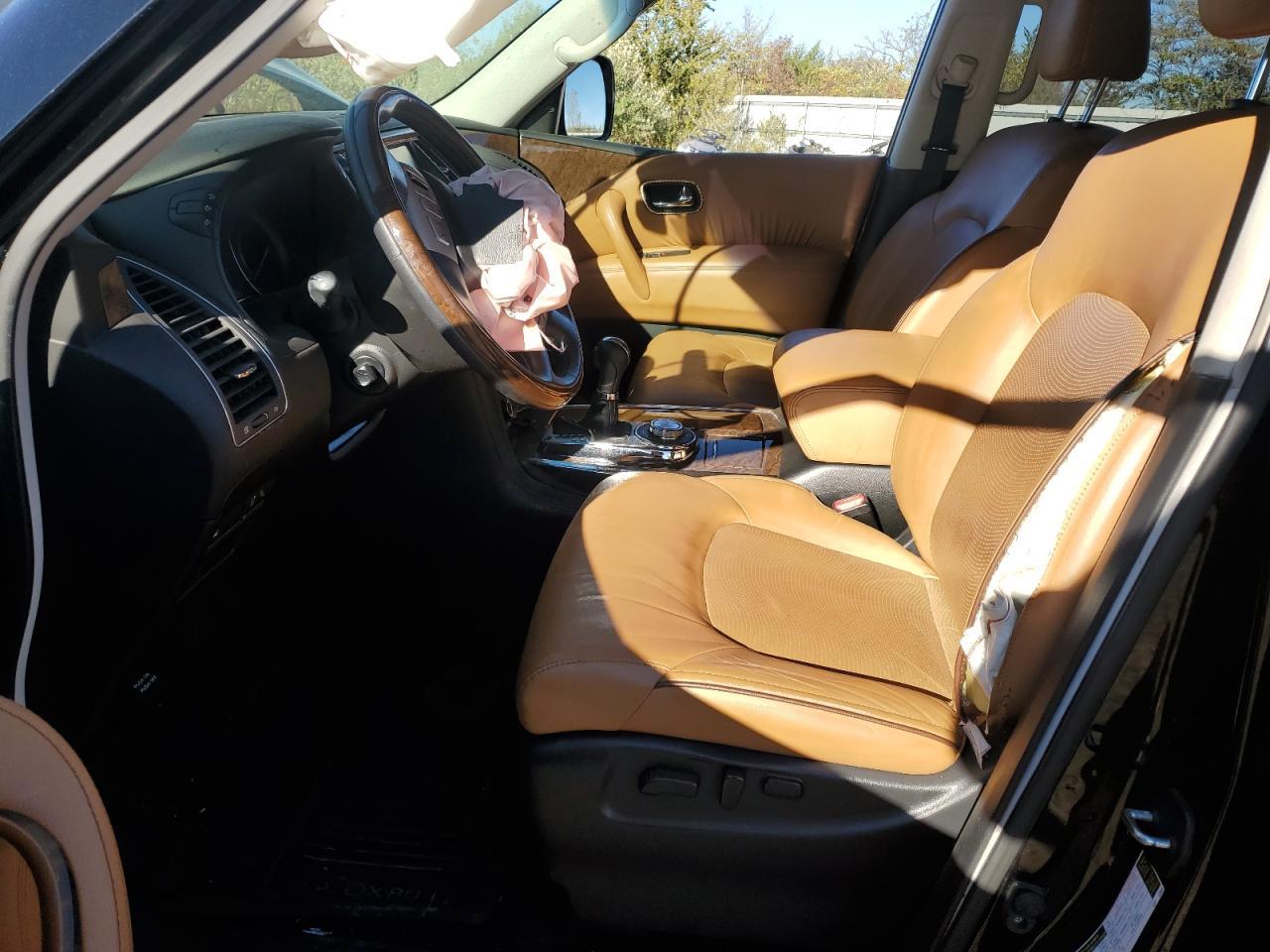2016 INFINITI QX80