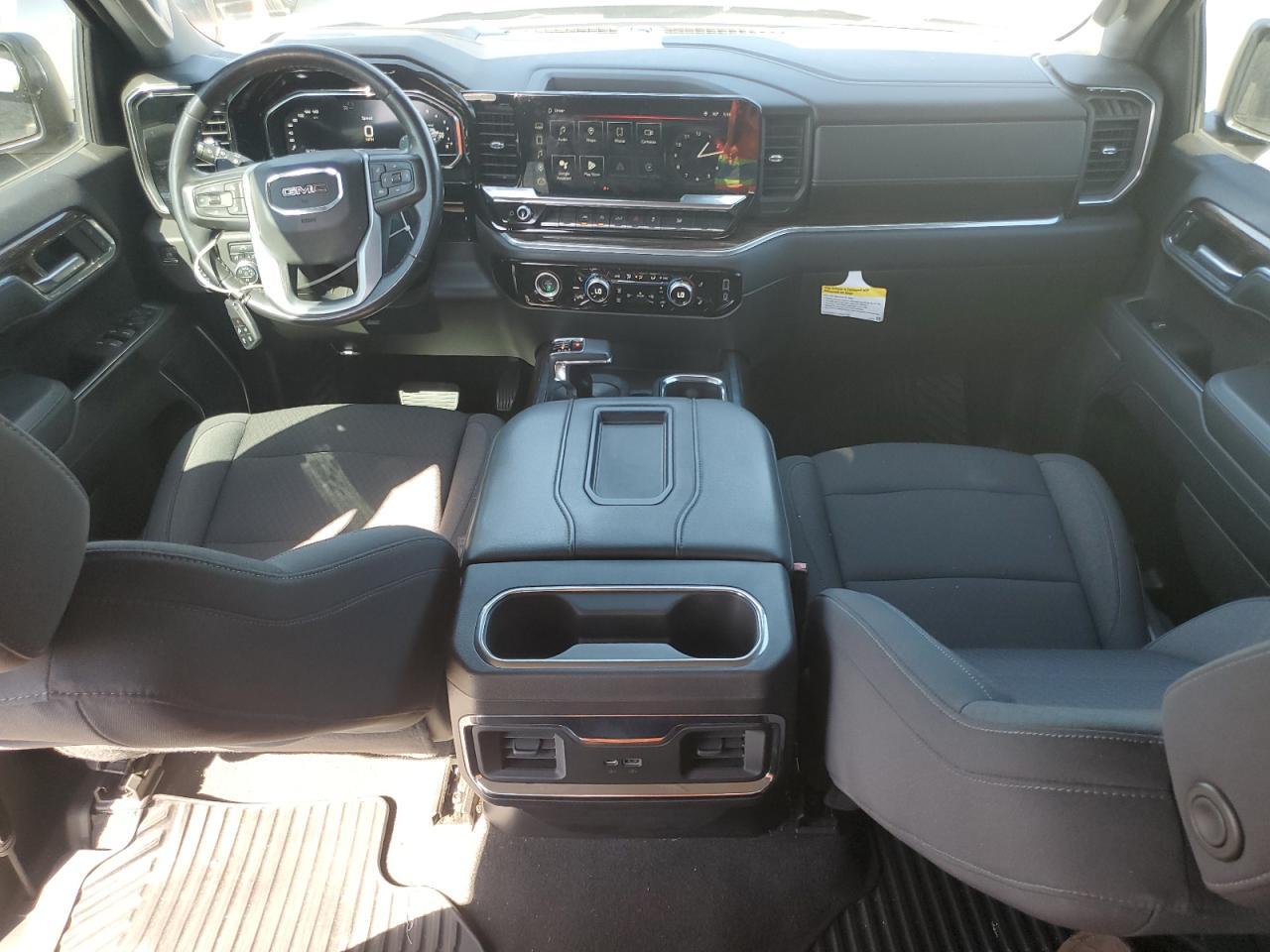 2022 GMC Sierra