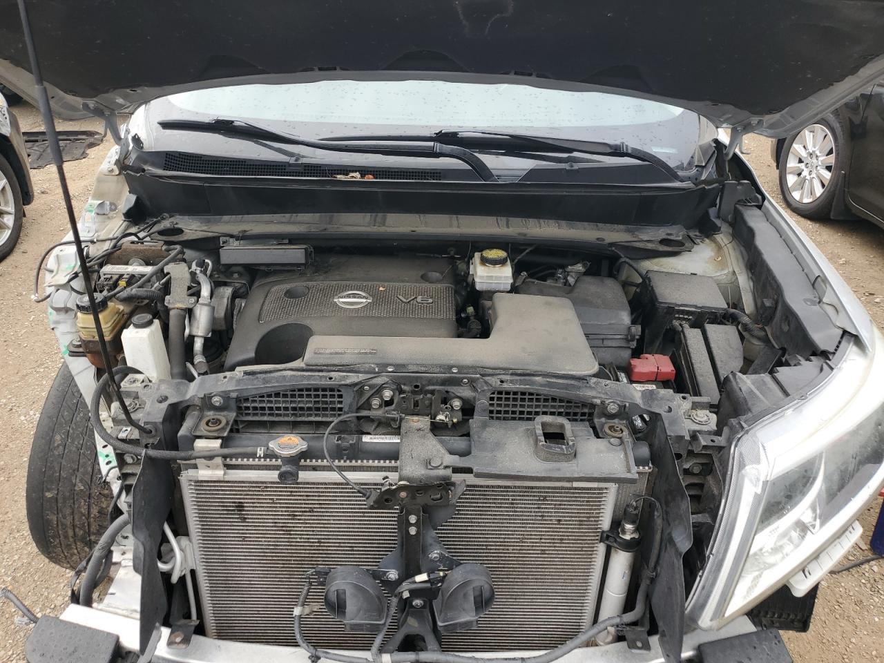 2016 NISSAN PATHFINDER