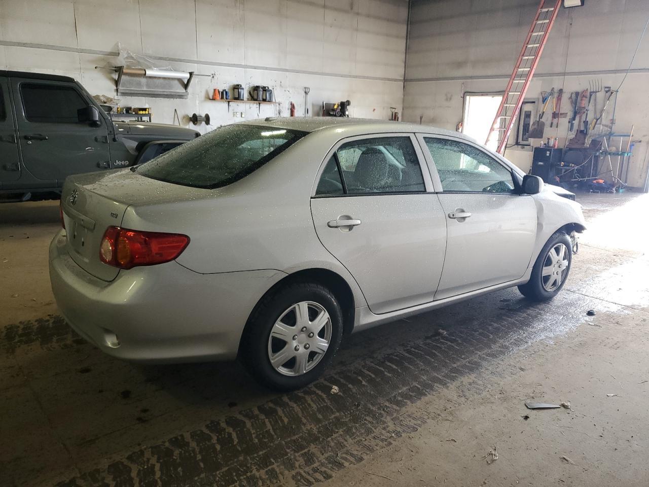 2009 TOYOTA COROLLA