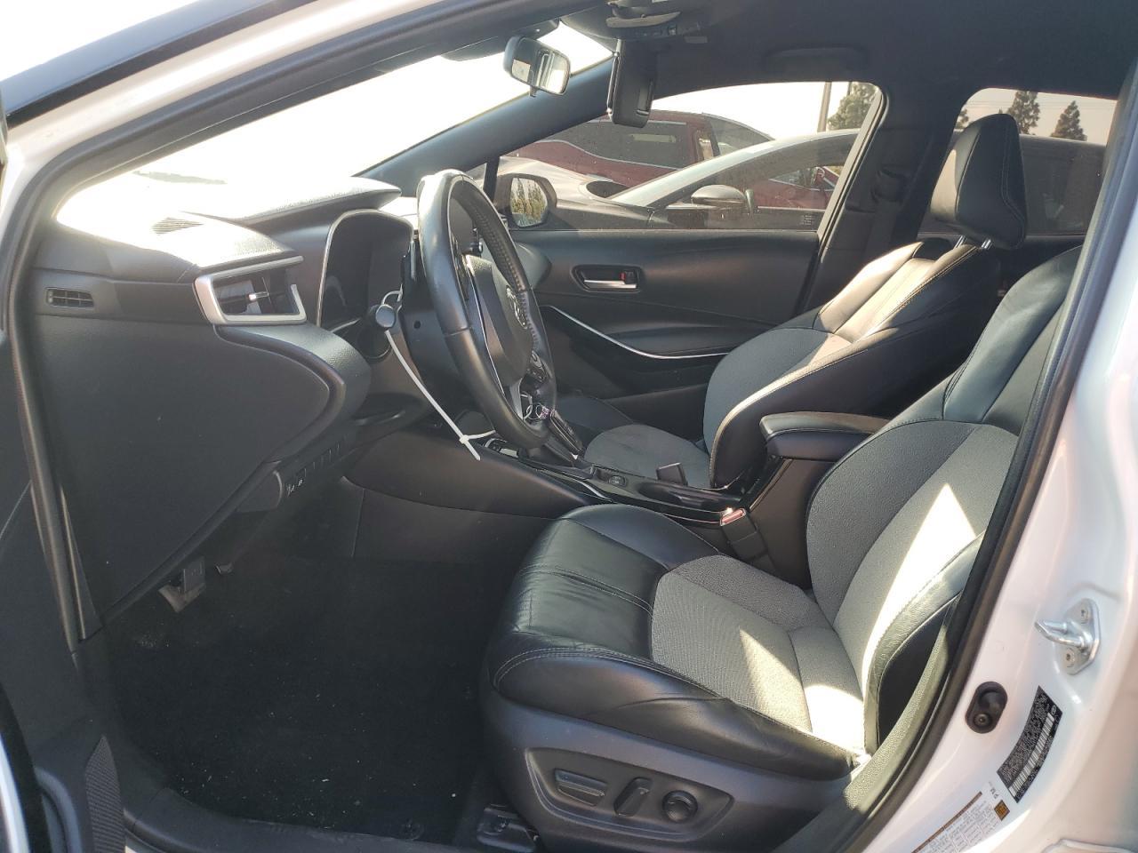 2021 TOYOTA COROLLA