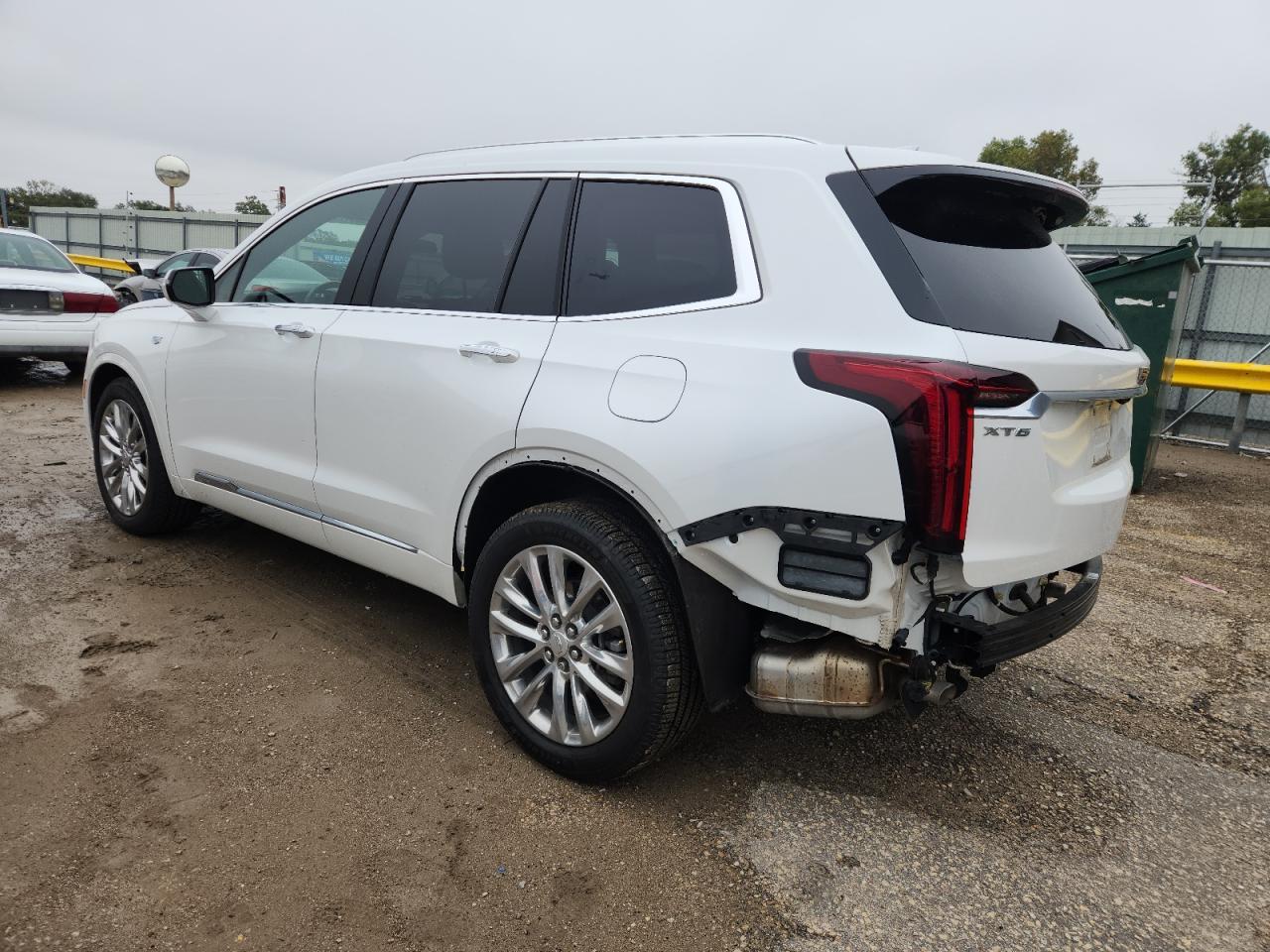 2022 CADILLAC XT6