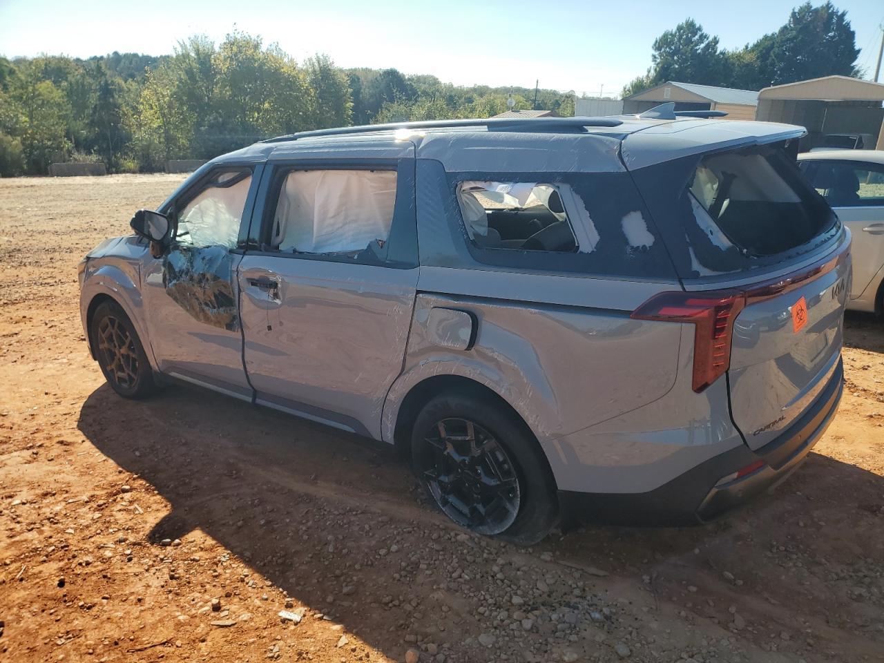 2025 KIA Carnival