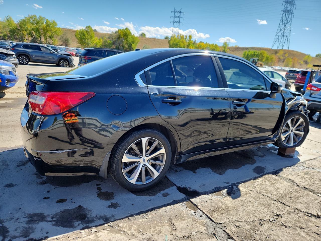 2015 SUBARU Legacy